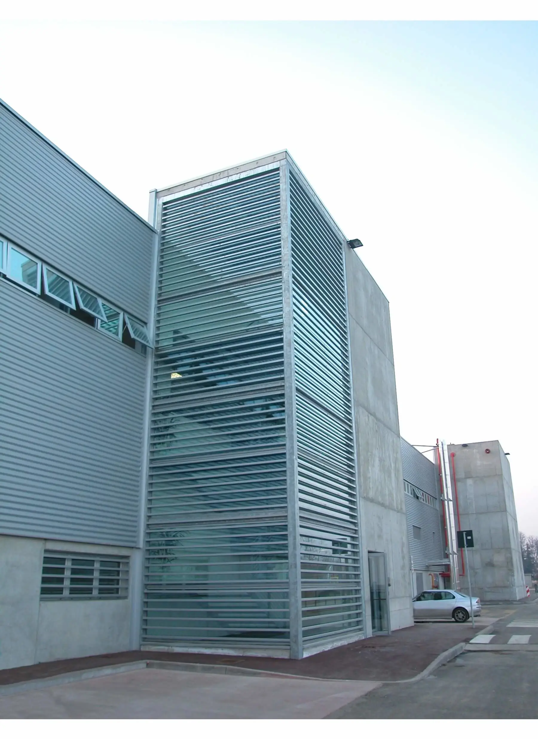 Progettazione realizzazione capannone in acciaio per settore logistica