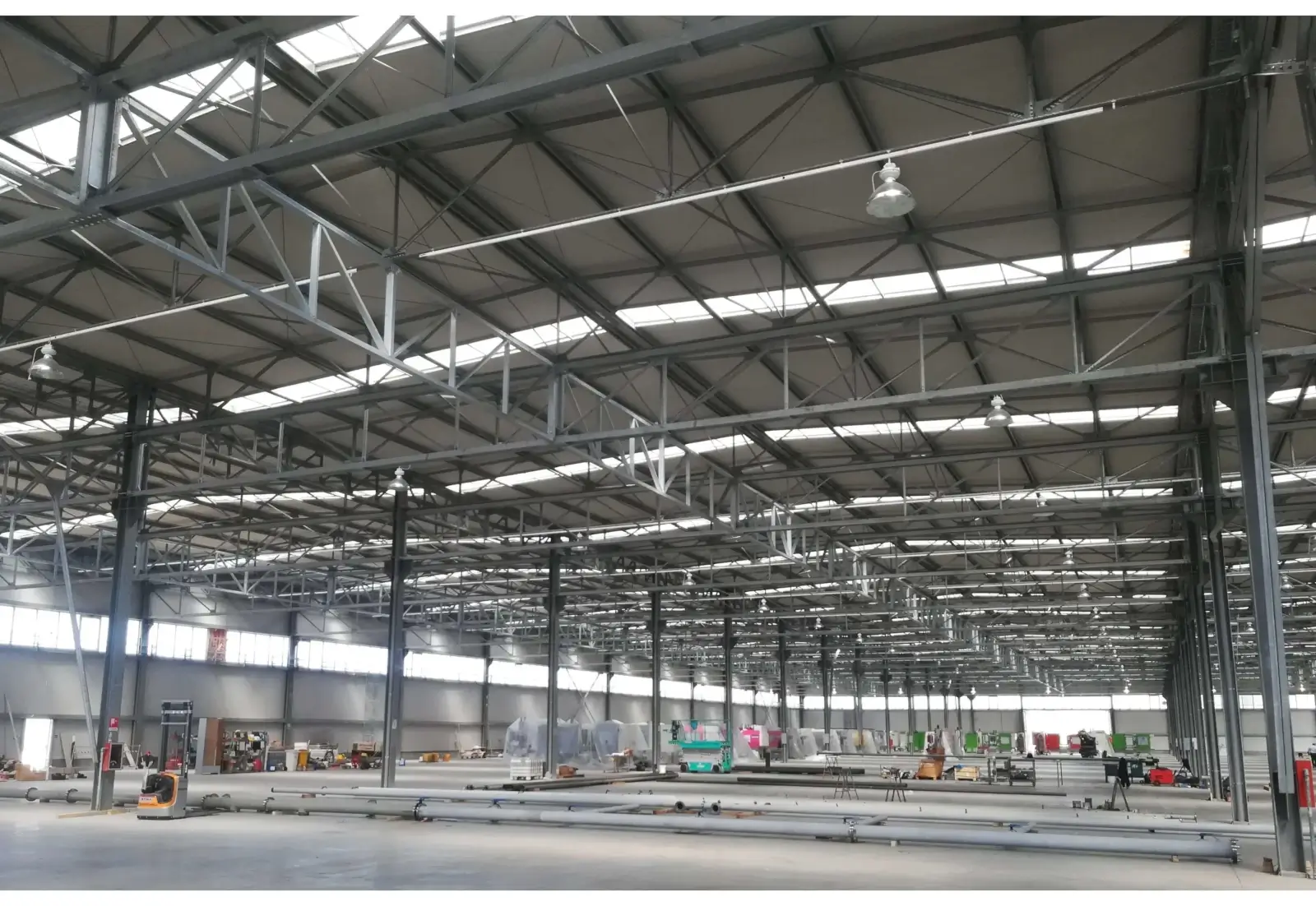 Progettazione realizzazione ampliamento capannone per magazzino in acciaio